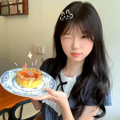 接近无限的白